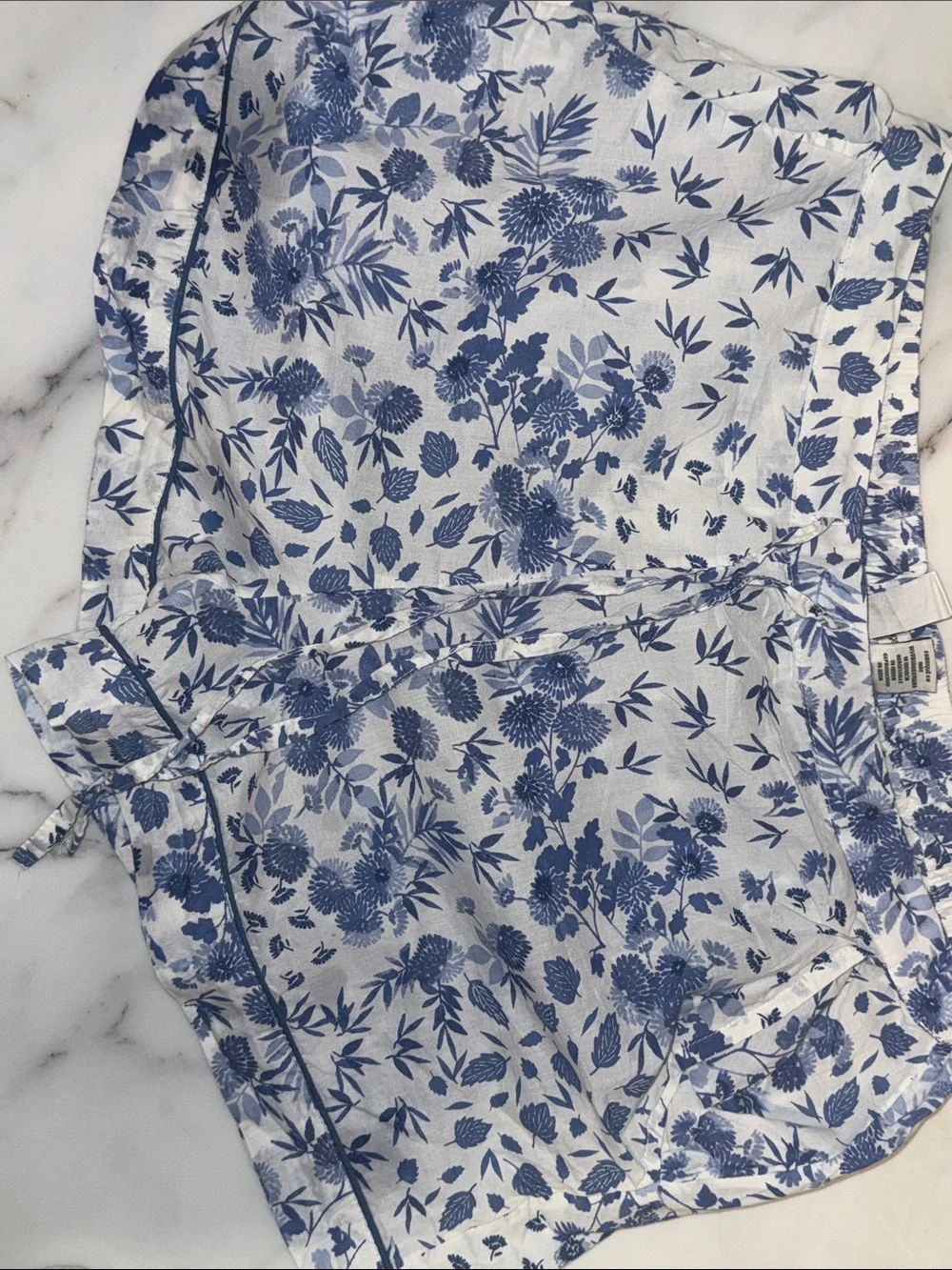 Joie womans White and Blue Floral Pajama Set Size L